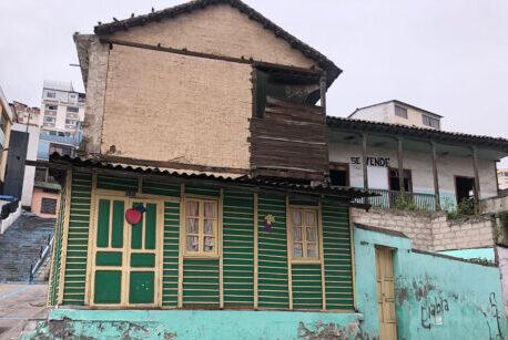 Cuatro casas de madera con estilo de la Costa se conservan en Ambato –  Diario La Hora