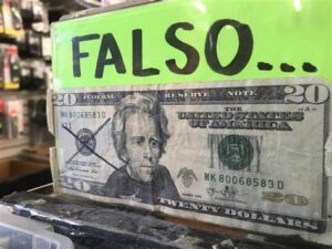 Santo Domingo sería base para negociación de dinero falso – Diario La Hora