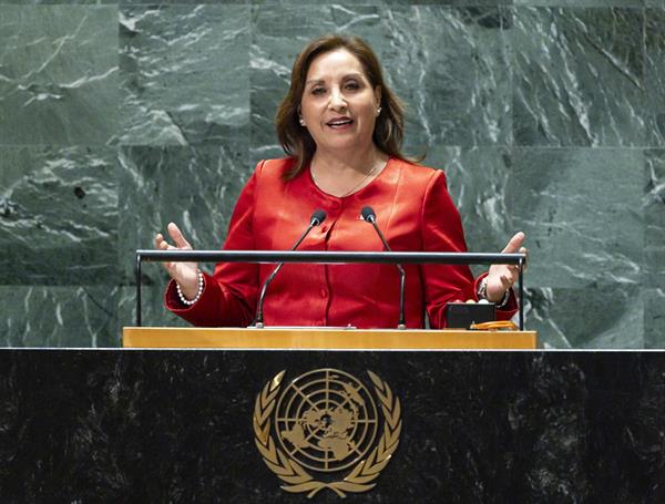 Mandataria. La presidenta de Perú, Dina Boluarte.