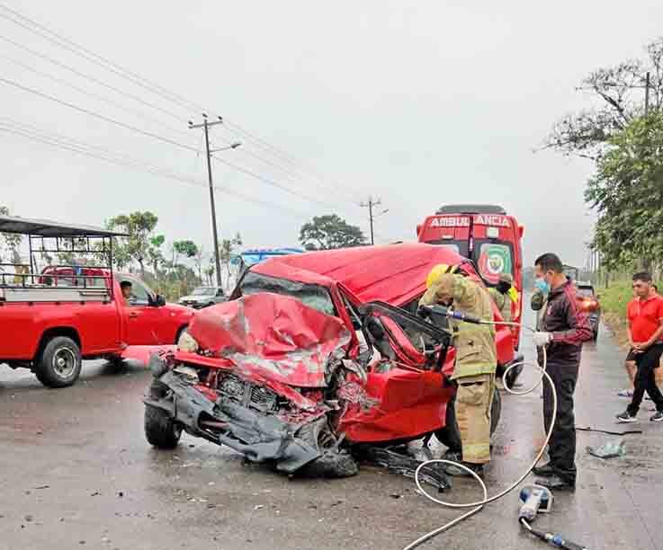 Fin De Semana Trágico Por Accidentes De Tránsito – Diario La Hora