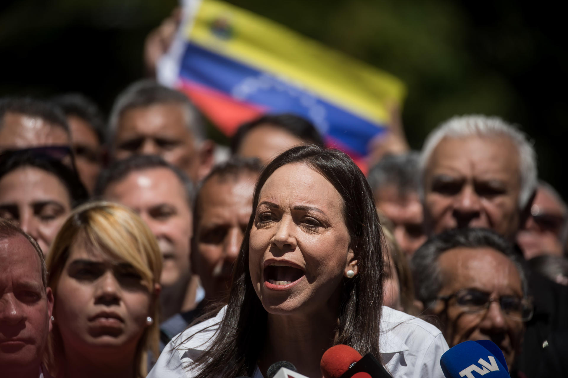 Exmandatarios de Iberoamérica salen en defensa de Machado tras su