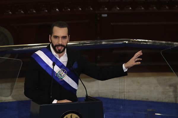 Nayib Bukele Est A Un Mes De Una Previsible Y Pol Mica Reelecci N