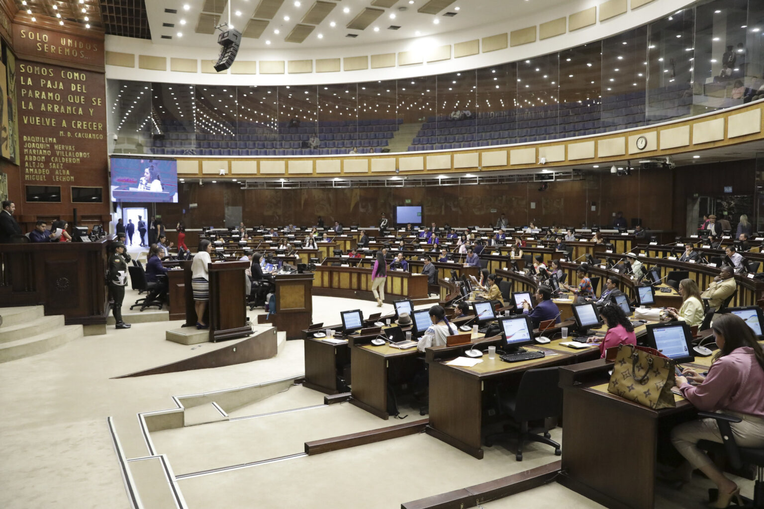 Ong Denuncia Que La Asamblea Nacional Incumple La Ley De Transparencia Diario La Hora 4372