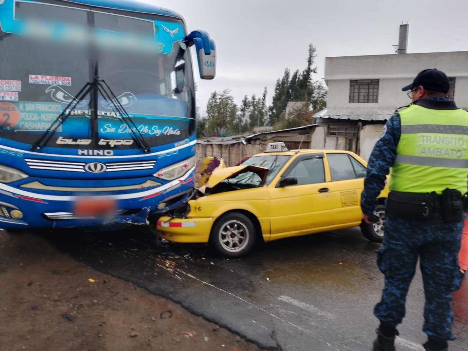 Accidente De Tránsito Dos Personas Resultaron Heridas Tras El Choque