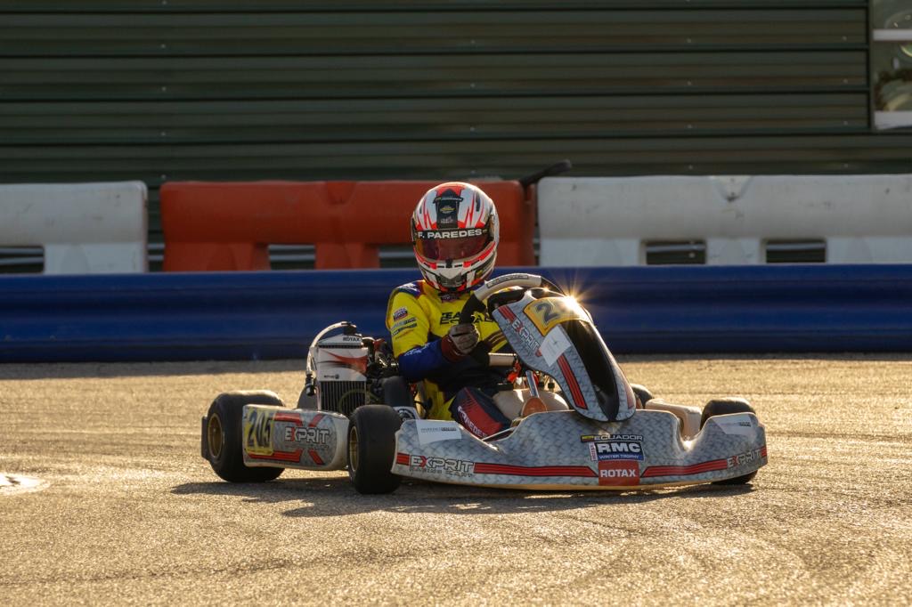 El piloto ambateño Francisco Paredes correrá por segunda ocasión el Panamericano de Karting Rotax Cup y espera lograr la victoria.