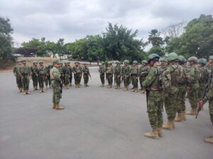 Ejército de Ecuador confirma la muerte por asfixia de una soldado en un cuartel militar