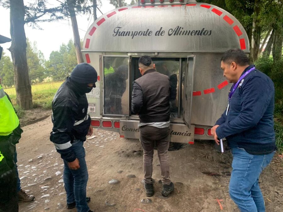 Problemática. Los ganaderos carchenses piden aumentar los controles en pasos fronterizos de camiones con leche de contrabando.